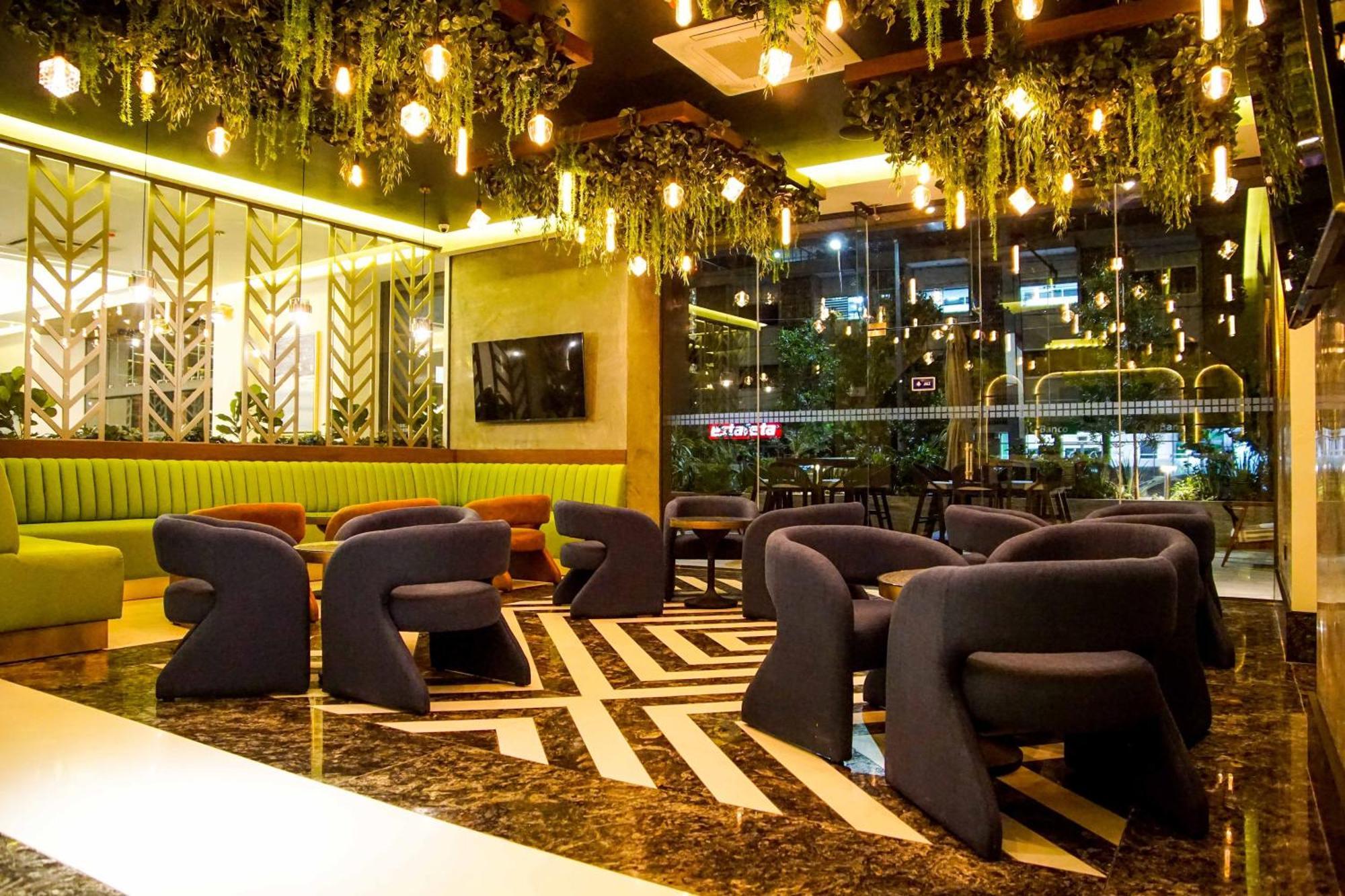 Hotel Antre Chapultepec Guadalajara Buitenkant foto